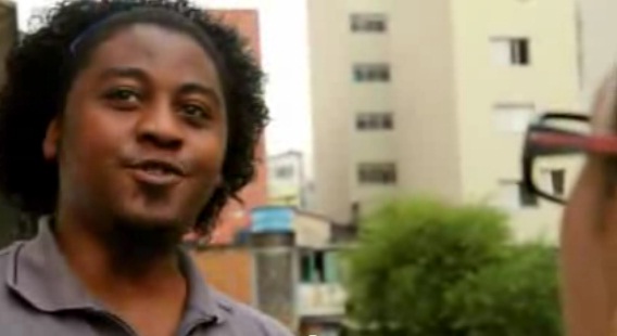 Thiago Ribeiro em entrevista: Quantas Bananas? e disputa racial